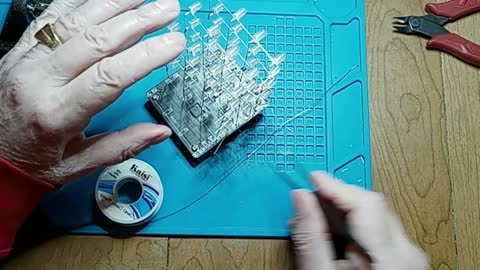 Etoput 4x4x4 3D LED Cube Kit Build