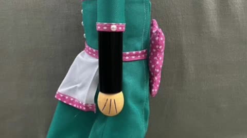 Disney Parks Minnie Mouse Retro Waitress Figurine Nutcracker #shorts