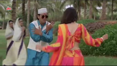 Aa_Aa_Eee_Oo_Oo_Ooo_-_Govinda,_Karishma,_Raja_Babu_Song(0)