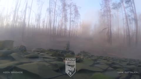Ukrainian tank working against Russian positions with its 125mm cannon
