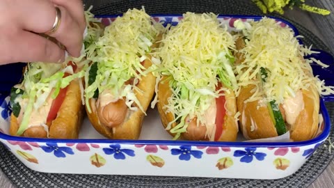 The tastiest hot dog in the world! Simple and quick to prepare! Cook at home!