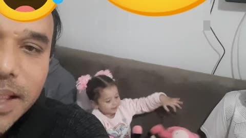 Laura achou o papai feio