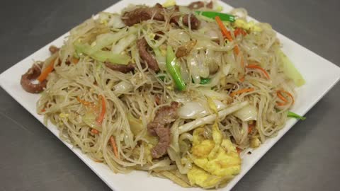 How to Make Pork Mei Fun (Rice Noodles)