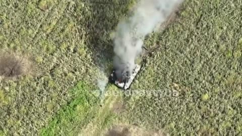 💥 Russian BMD-4 Hit by Ukrainian FPV Quad | Massive Fireball Erupts | Real Combat Footage
