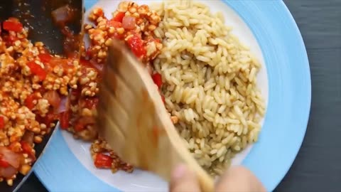 3 Healthy Meal Ideas - Tomato Quinoa, Chicken Walnut Salad, Ground Turkey Brown Rice