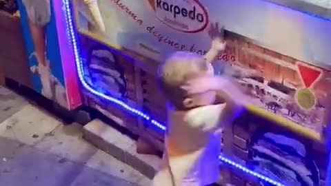 Turkish ice cream customers full anti kill