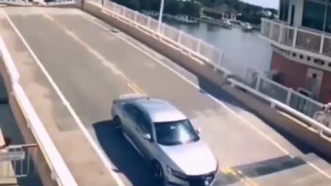 Car crash bridge: Weird moments caught on camera