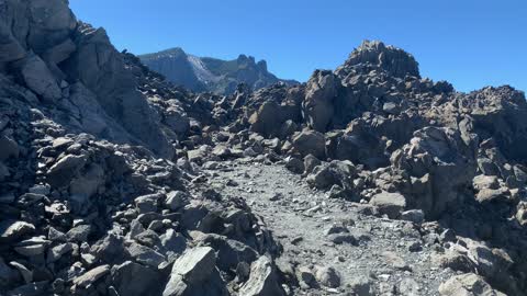 Central Oregon – Newberry Volcanic National Monument – Hiking the Heart of the Volcanic Zone – 4K