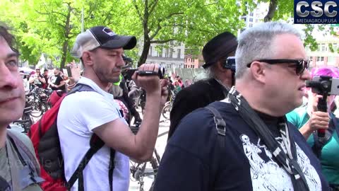 Ignorant Liberal Gets Schooled On What Sharia Law Actually Is At Seattle #MarchAgainstSharia