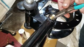 1975 Norton Commando Mk3 restoration Part 6, Frame and swing arm