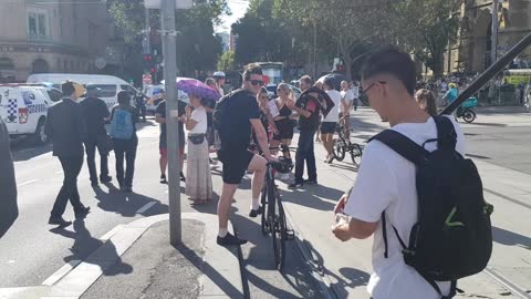 Melbourne March Flinders Street Police Barricade 16 04 2022