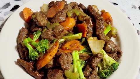 carne con brocoli comida china