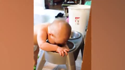 Outdoor Baby Videos _ Funny Babies VS Water (Get Splash 💦 )