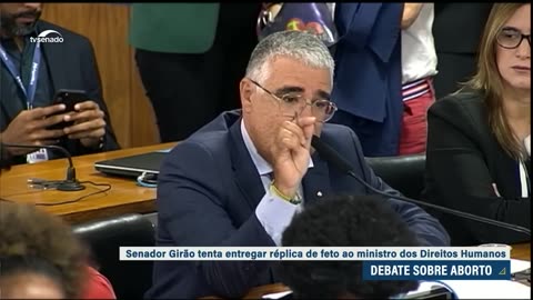 Senador e ministro dos Direitos Humanos discutem sobre aborto na CDH