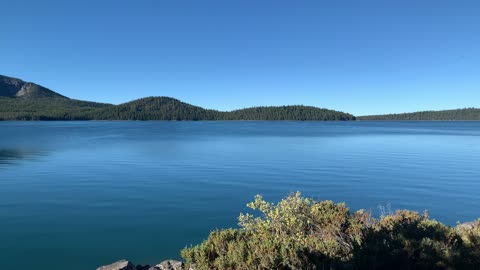 Central Oregon – Paulina Lake “Grand Loop” – Lakeshore Exploration – 4K