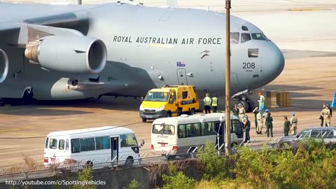 C-17 Carrying Vietnamese Soldiers Joining the UN Peacekeeping Force