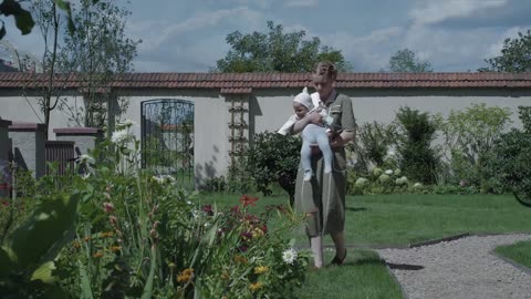 The Zone of Interest - Official Trailer (Sandra Hüller, Christian Friedel)