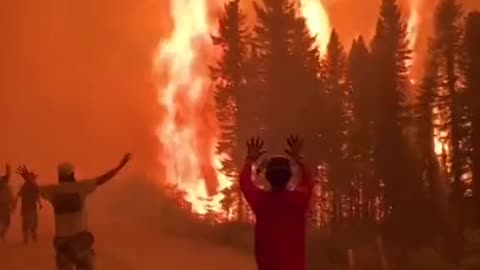 Closer look into the fires of Alberta Canada 🔥