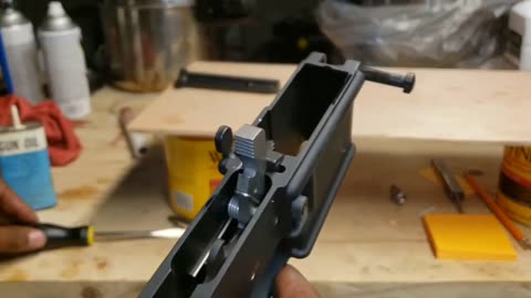 how to oil the lower receiver on a AR