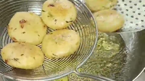 Easy recipe potato suji snacks