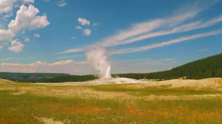 Yellowstone Park's Old Faithful