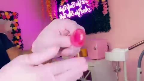 Wax Specialist Melts and Demonstrates Self-Arm Waxing with Sexy Smooth Tickled Pink Premium