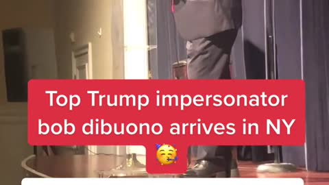 Top Trump impersonator bob dibuono arrives in NY。