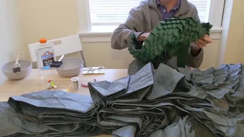 US man creates BREATHTAKING giant origami statue