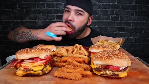 (ASMR NO TALKING) TRIPPLE WHOPPER, DOUBLE WHOPPER, WHOPPER, JR WHOPPERS, CHICKEN FRIES, ONION RINGS