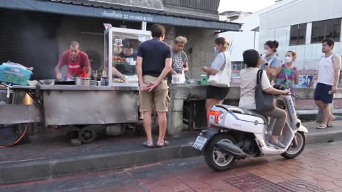 Amazing GrandPa Chef Selling Pork Egg Fried Rice