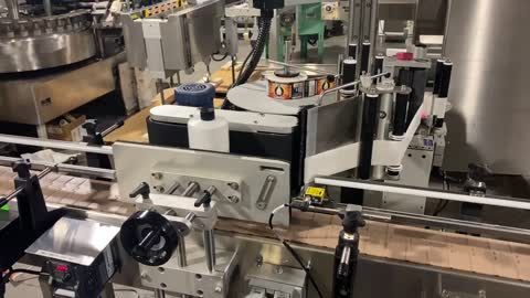 Quadrel ML-60 Pressure Sensitive Labeler with Wrap Station & Conveyor