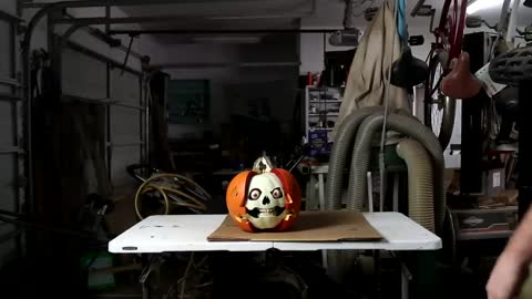 EASY scary pumpkin in a pumpkin CARVING