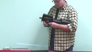 Shooting Secret Service PDW FN P90 5.7x28mm Submachine Gun