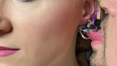 Tiny Trap Earring
