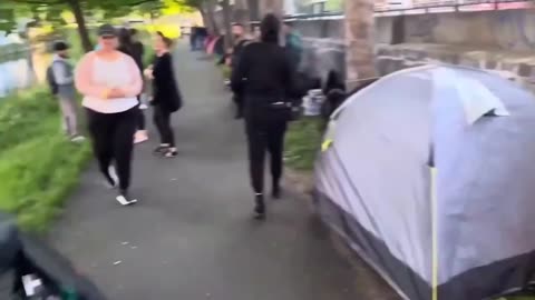 TheBritishAngle: NOT ALLOWED TO FILM A MIGRANT CAMP