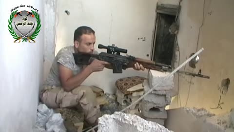 🔫 Syrian Conflict | Al-Rahman Snipers Engage Soldiers in Passing Army Truck (Deir ez-Zor, 7/9/ | RCF