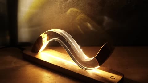 Curved Epoxy Resin Table Lamp | Epoxy Resin Art