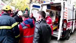 Ukrainian rescuers pull boy from rubble in Mykolaiv