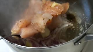 Momma Goat Cooking - Chicken Tikka Masala - Impress With the Tastiest Chicken on URF