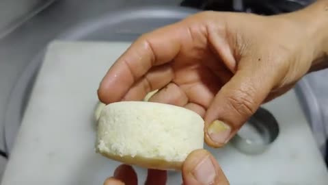 सूजी हरे मटर का इतना टेस्टी नाश्ता जिसके आगे इडली डोसा भी लगे फीका | Suji Matar Ka Nasta
