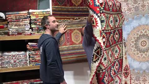 TURKISH RUG SALESMAN