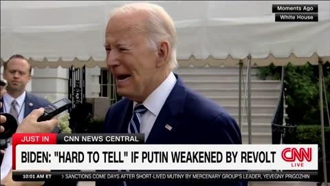 Biden: Putin "is clearly losing the war in Iraq"