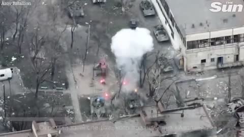 Ukrainian forces 'blow up Russian tanks' during battle for Mariupol