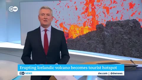 Tourists flock to Iceland volcano, cook food on lava