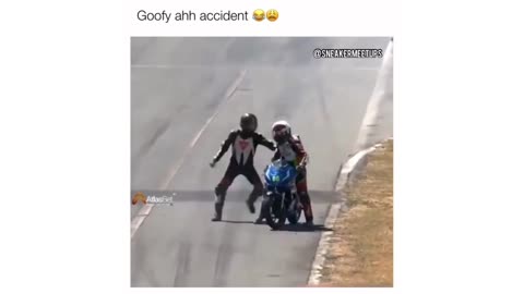 Motorcycle Race Leads To Fight!