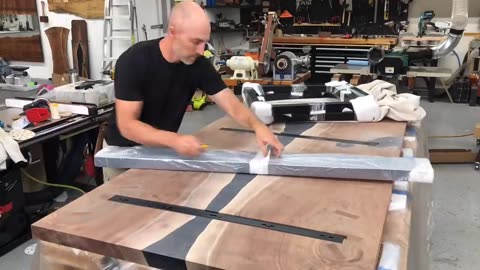 $10,400 Table Headed To Hawaii