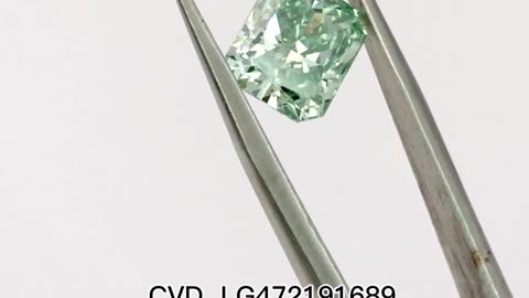 Cut Cornered Rectangular 1.5ct Fancy Intense Green SI1 CVD Diamond Lab Grown Diamond IGI Certificate