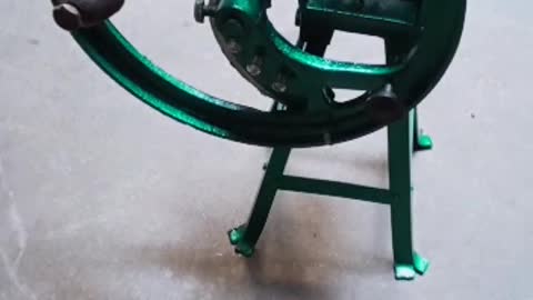 Vegetable Cutter Machine.