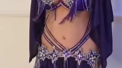 "Captivating Belly Dance Performance That Will Mesmerize You! 🔥🌟