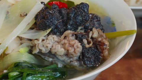 Exploring the Exotic Delicacy: Frog Meat in Cambodia